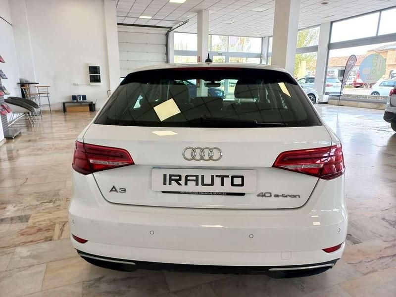Usado Audi A3 Sportback e-tron 204 CV (150 kW) 2020 Blanco Utilitario