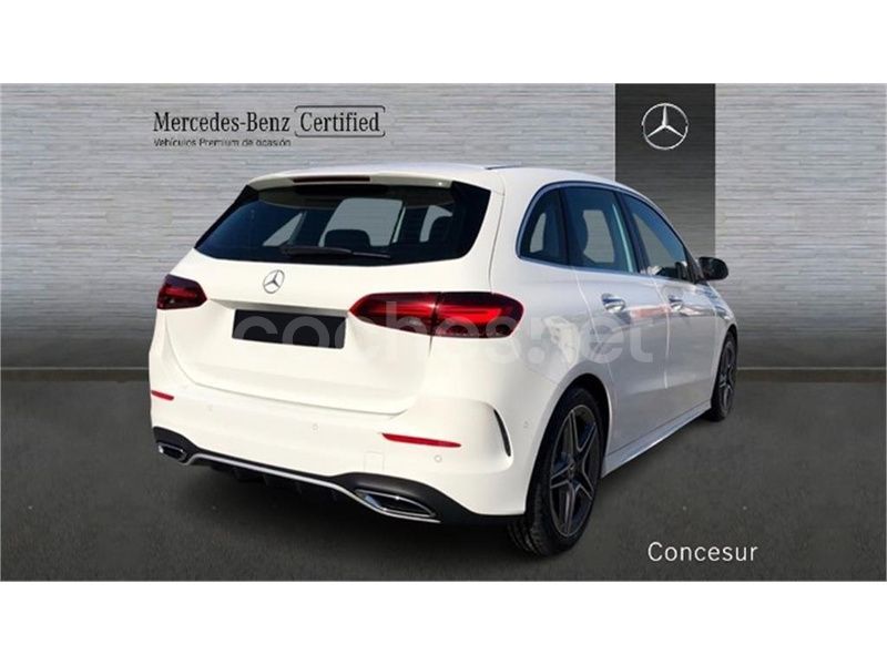 Usado Mercedes B250e AMG line 218 CV (160 kW) 2024 Blanco Monovolumen