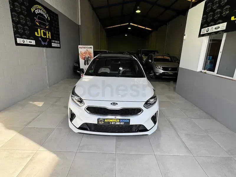 Usado Kia Ceed GT GT-Line 120 CV (88 kW) 2019 Blanco Berlina