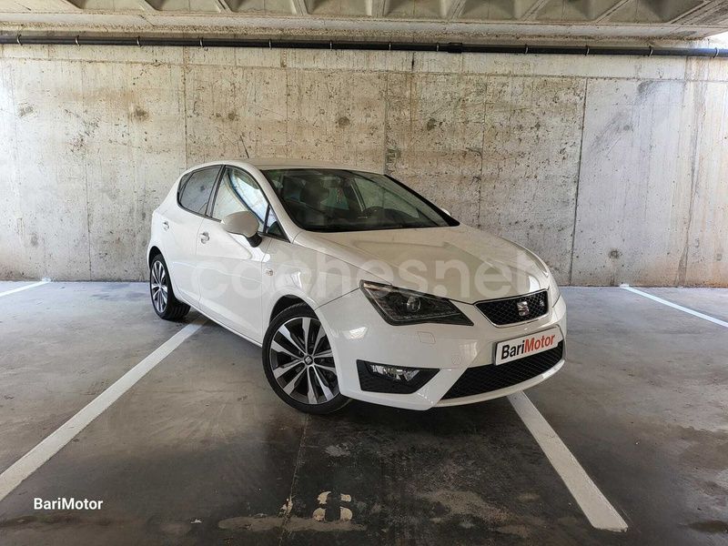 Blanco Usado 2017 Seat Ibiza Crono Berlina | 12.680 € (Un poco caro) - Imagen 1/4