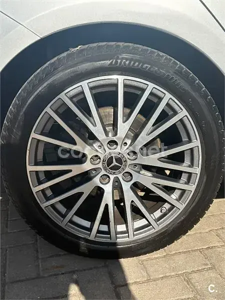 Usado Mercedes CLA220 190 CV (139 kW) 2021 Gris / plata Berlina