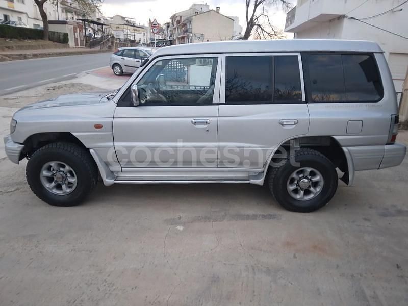 Usado Mitsubishi Montero 165 CV (121 kW) 2001 Gris / plata SUV