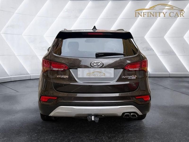 Usado Hyundai Santa Fe Style 200 CV (147 kW) 2017 Marrón SUV