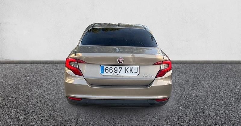 Usado Fiat Tipo Lounge 95 CV (69 kW) 2018