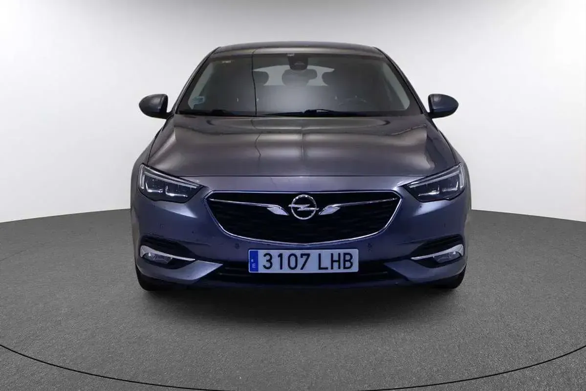 Usado Opel Insignia Innovation 136 CV (100 kW) 2020 Burdeos Familiar