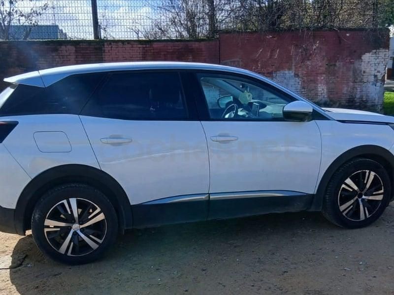 Usado Peugeot 3008 Allure 130 CV (95 kW) 2018 Blanco SUV