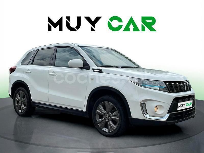 Blanco Usado 2023 Suzuki Vitara GLX SUV | 18.490 € (Precio justo) - Imagen 1/4