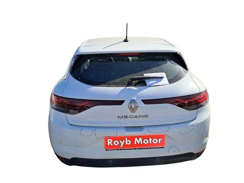 Usado Renault Mégane IV Life 116 CV (85 kW) 2021 Blanco Utilitario