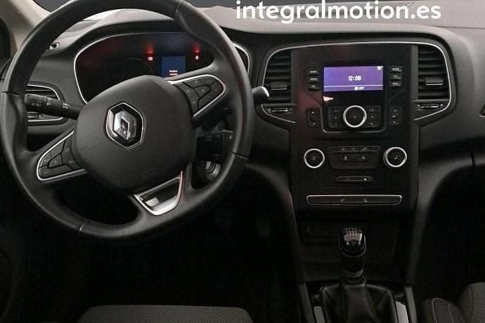 Usado Renault Mégane IV Life 115 CV (84 kW) 2021