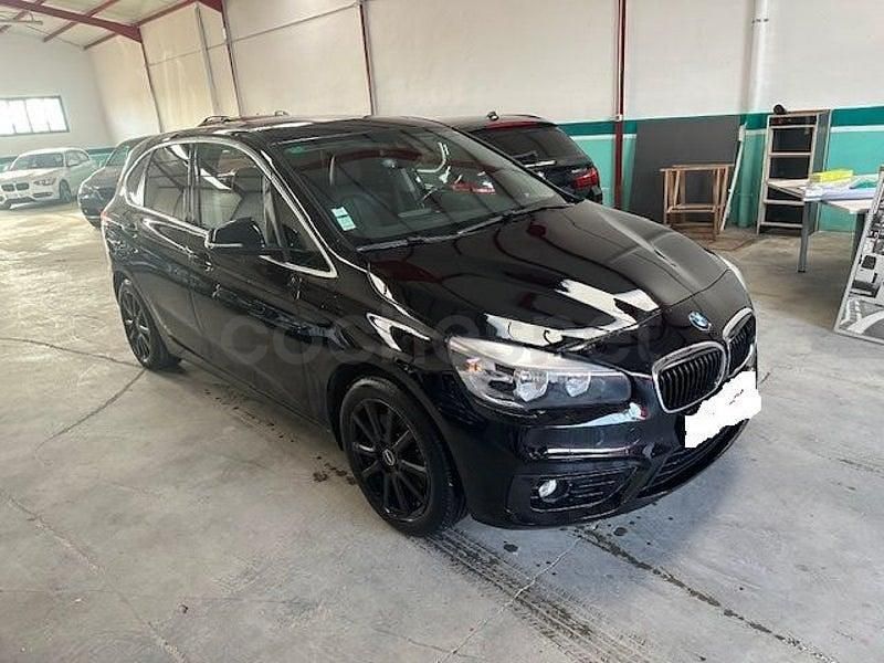 Usado BMW 225 Active Tourer iPerformance 224 CV (164 kW) 2017 Negro Monovolumen