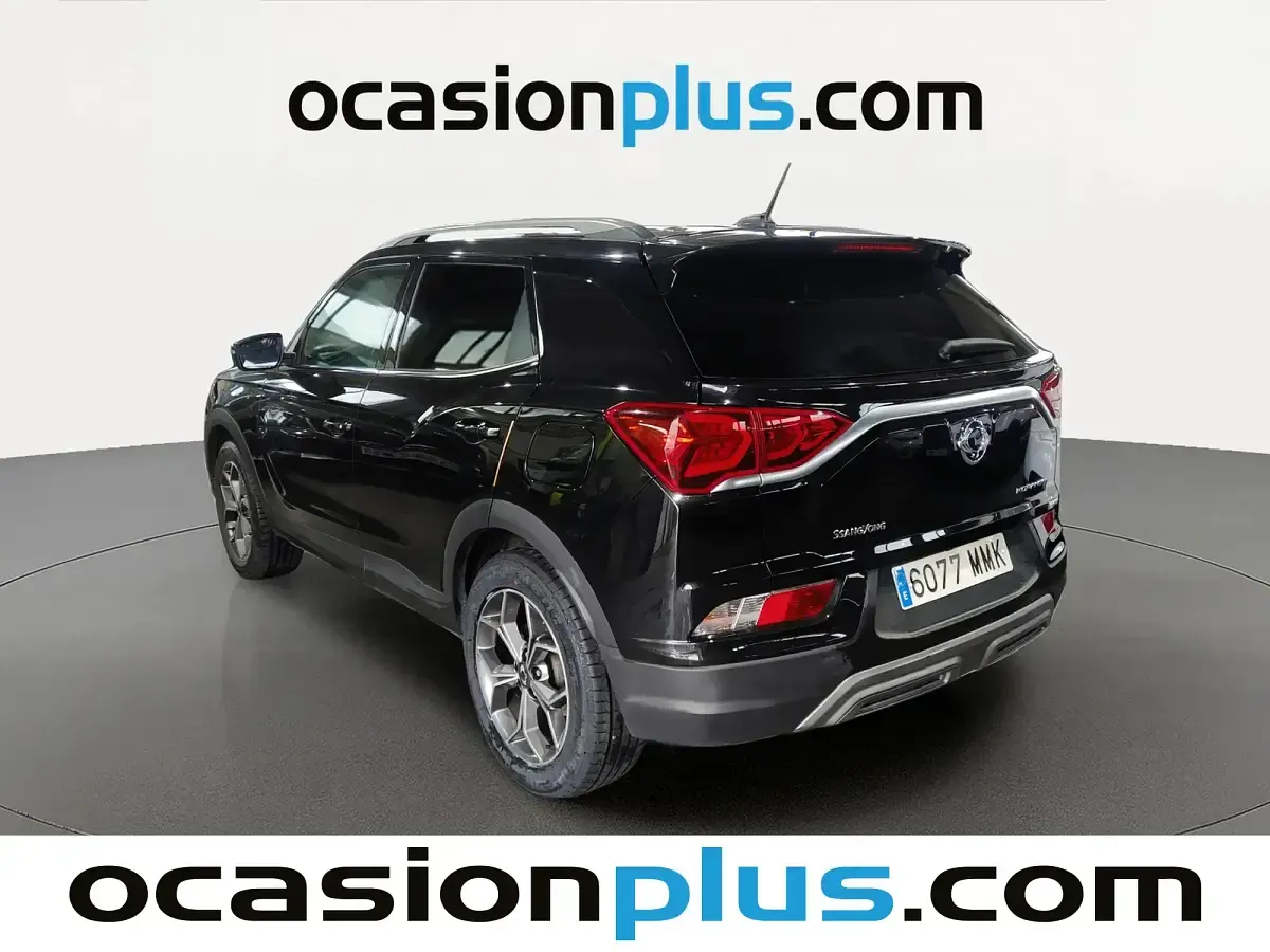 Usado SsangYong Korando 149 CV (109 kW) 2023 Negro Pickup/Camioneta
