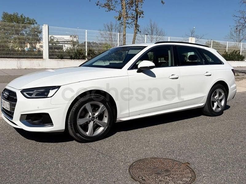 Usado Audi A4 Advanced Plus 163 CV (119 kW) 2020 Blanco Familiar