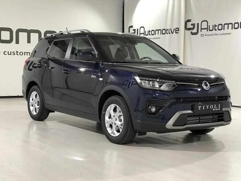 Usado SsangYong Tivoli 163 CV (119 kW) 2023 Azul SUV
