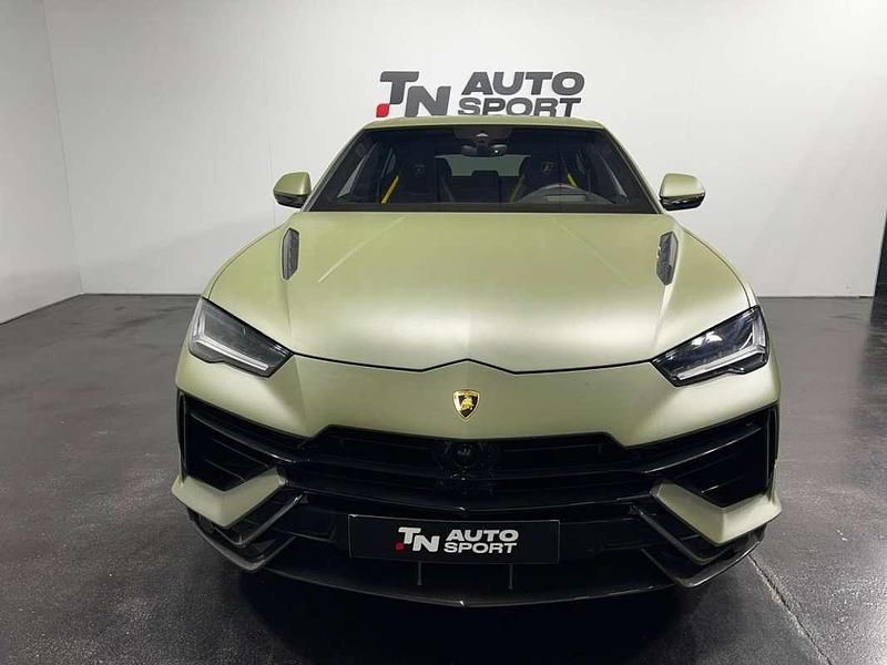 Usado Lamborghini Urus 666 CV (489 kW) 2025 Verde SUV