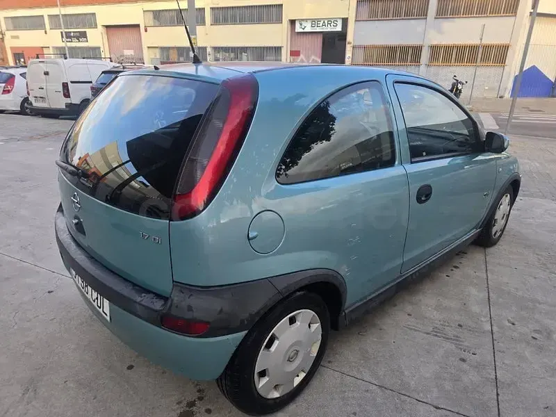 Usado Opel Corsa Club 65 CV (47 kW) 2003 Azul Utilitario
