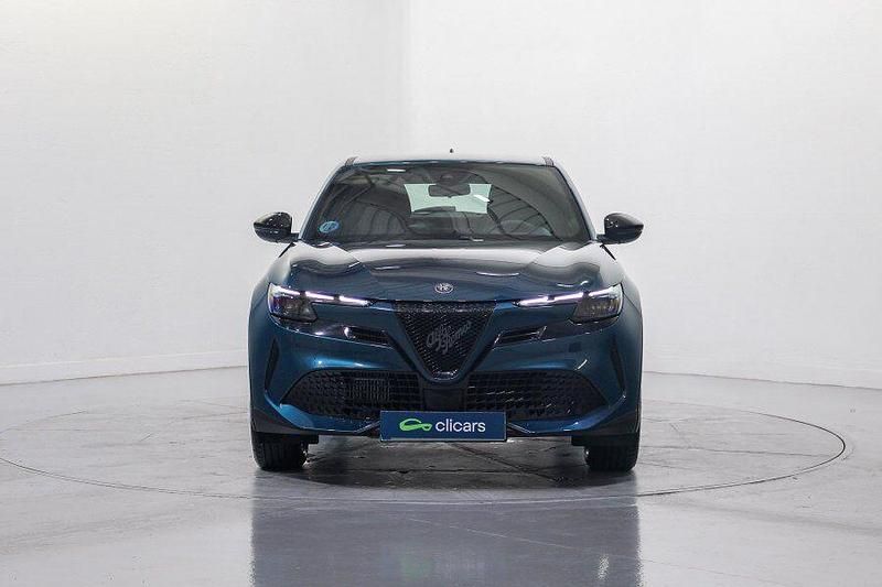 Usado Alfa Romeo Junior 136 CV (100 kW) 2025 Azul SUV