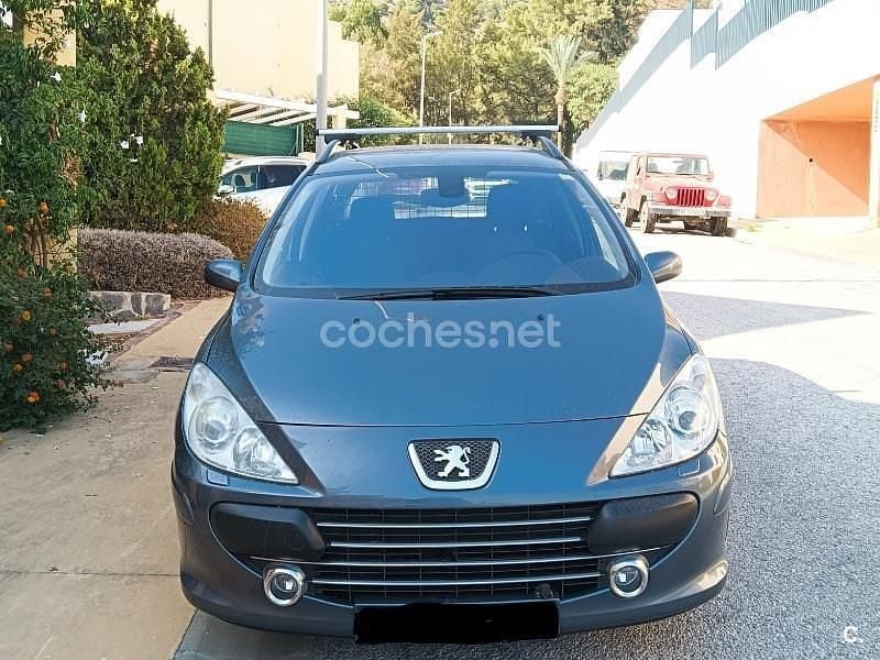 Gris / plata Usado 2008 Peugeot 307 Familiar | 3800 € (Precio justo) - Imagen 1/4