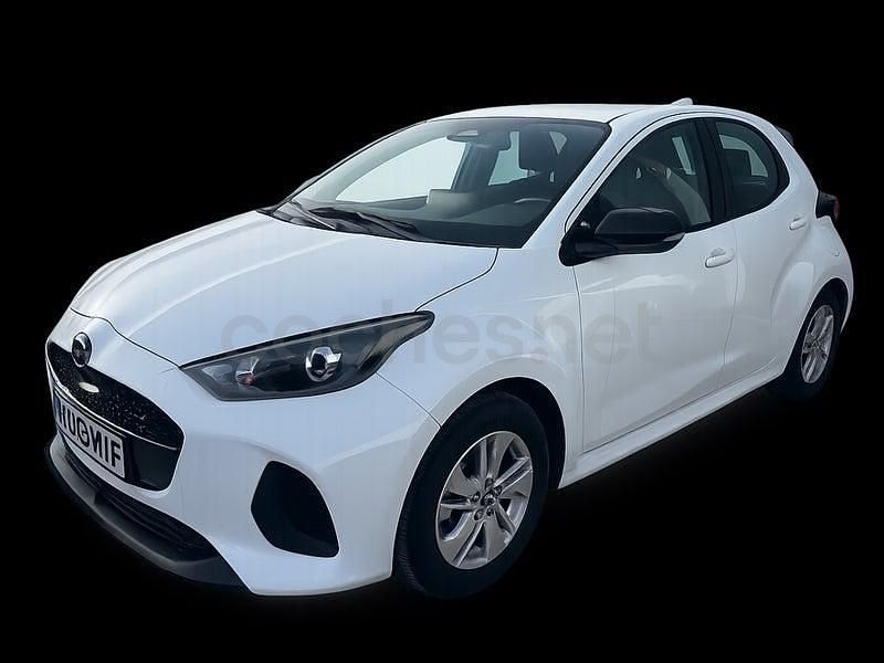 Usado Mazda 2 Center-Line 116 CV (85 kW) 2024 Blanco Utilitario