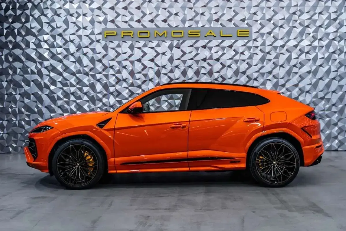 Nuevo Lamborghini Urus 801 CV (589 kW) 2026 Naranja SUV