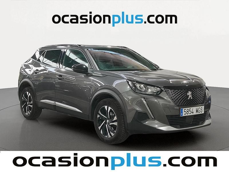 Usado Peugeot 2008 Allure 130 CV (95 kW) 2023 Gris SUV