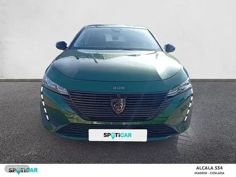 Usado Peugeot 308 Active 130 CV (95 kW) 2022 Verde Berlina