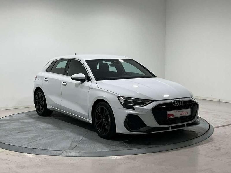 Usado Audi A3 Sport 150 CV (110 kW) 2025 Blanco Berlina