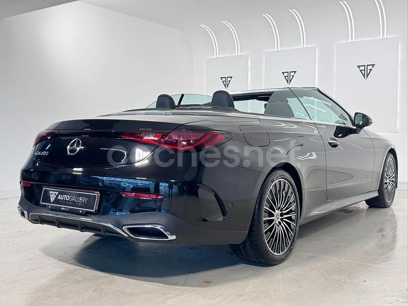 Usado Mercedes CLE200 204 CV (150 kW) 2024 Negro Descapotable
