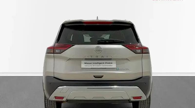 Usado Nissan X-Trail Tekna 204 CV (150 kW) 2024 Champagne silver SUV