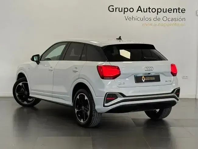 Usado Audi Q2 S-Line 150 CV (110 kW) 2021 Blanco SUV
