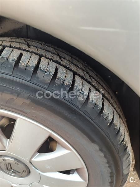 Usado Citroën Xsara Picasso Exclusive 90 CV (66 kW) 2003 Beige Monovolumen