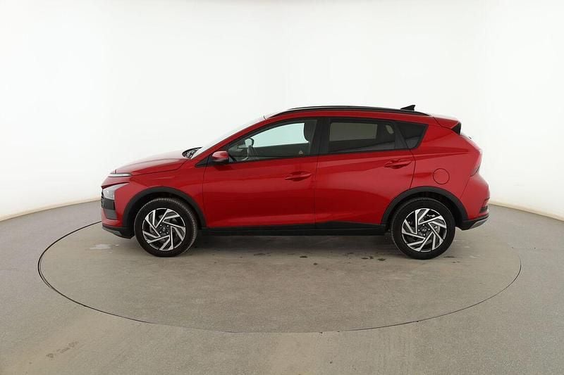 Usado Hyundai Bayon 101 CV (74 kW) 2024 Rojo SUV