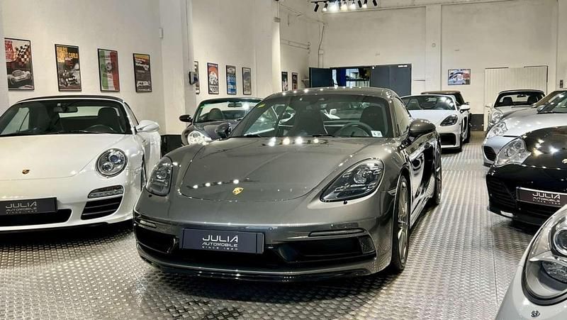Gris Usado 2022 Porsche Cayman GTS Coupe | 94.718 € - Imagen 1/4