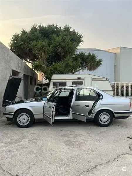 Usado BMW 530 218 CV (160 kW) 1995 Gris / plata Berlina