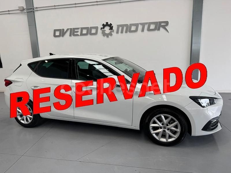 Blanco Usado 2020 Seat Leon Style Berlina | 22.000 € (Precio justo) - Imagen 1/4