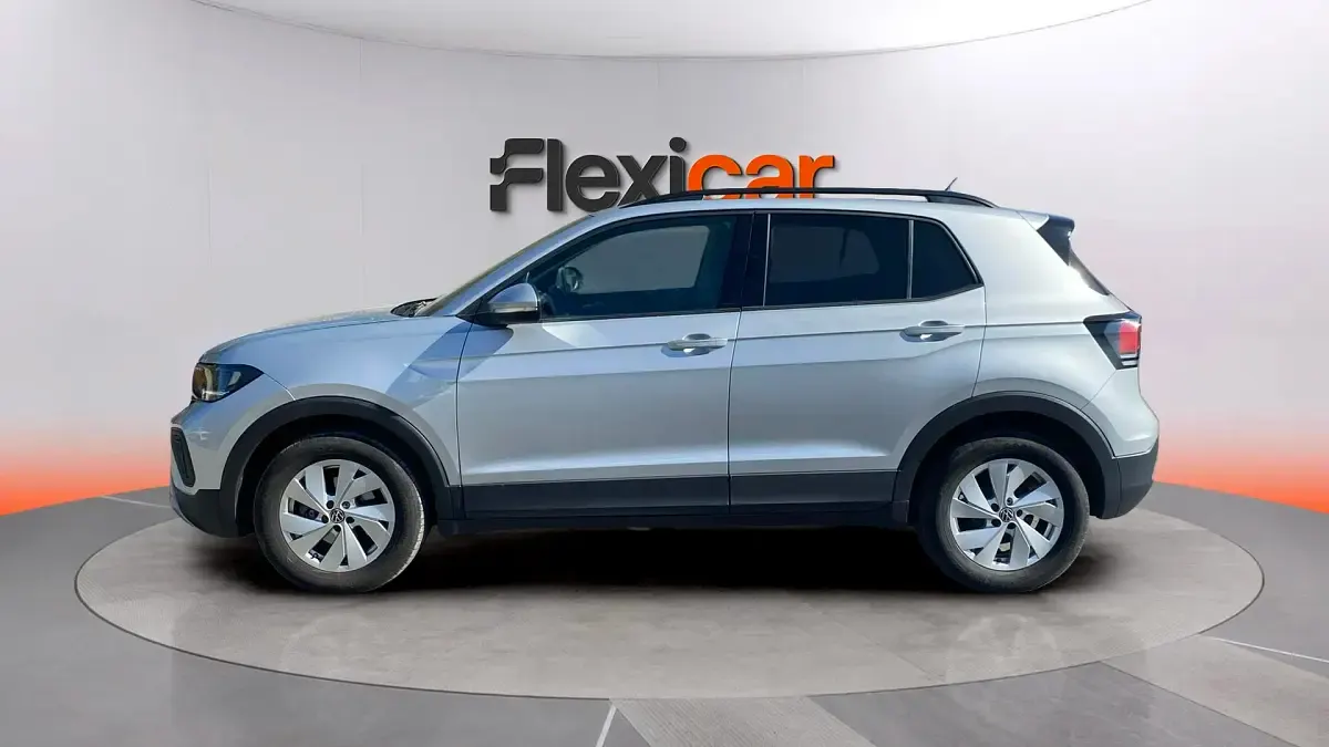 Usado VW T-Cross 95 CV (69 kW) 2024 Gris SUV
