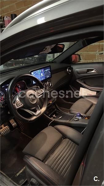 Usado Mercedes GLA200 136 CV (100 kW) 2018 Gris / plata SUV