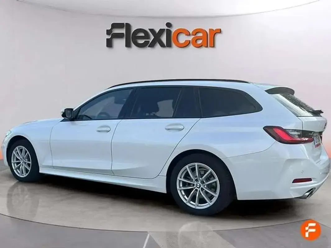 Usado BMW 320 190 CV (139 kW) 2020 Blanco Familiar