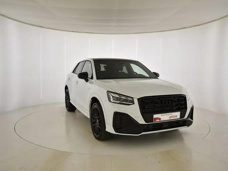 Negro Usado 2024 Audi Q2 SUV | 37.990 € (Caro) - Imagen 1/4