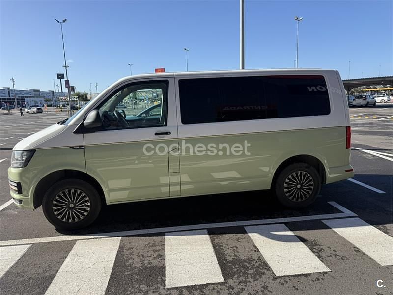 Occasion VW Caravelle 150 ch (110 kW) 2018 Vert Van