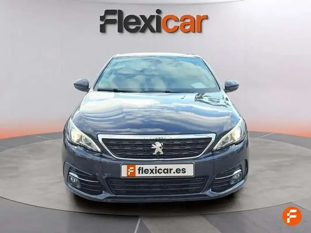 Usado Peugeot 308 SW Allure 131 CV (96 kW) 2020 Negro Familiar