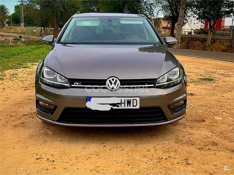 Gris / plata Usado 2014 VW Golf Advance Berlina | 9500 € (Buen precio) - Imagen 1/4