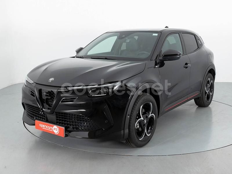 Negro Nuevo 2025 Alfa Romeo Junior SUV | 29.990 € (Precio justo) - Imagen 1/4