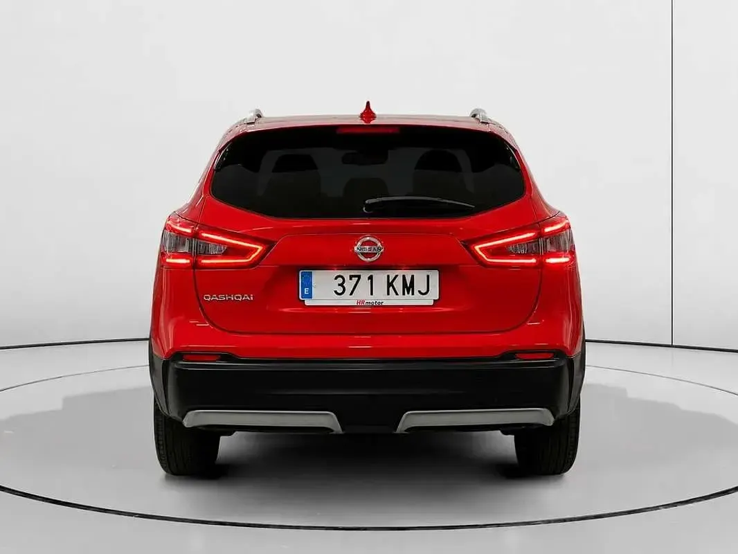 Usado Nissan Qashqai Acenta 131 CV (96 kW) 2018 Rojo SUV