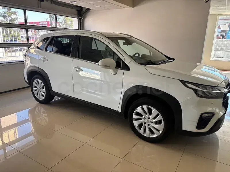 Usado Suzuki SX4 S-Cross 116 CV (85 kW) 2024 Blanco SUV
