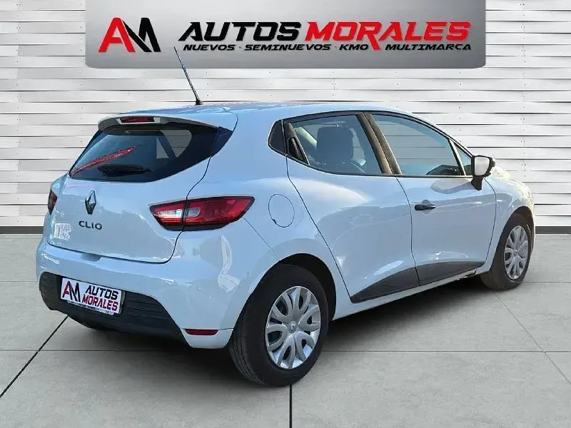 Usado Renault Clio Business 75 CV (55 kW) 2019 Blanco