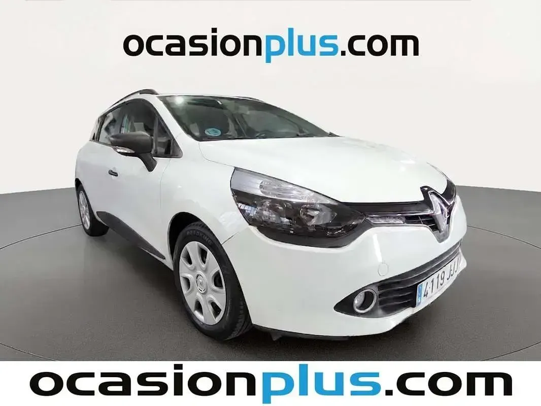 Usado Renault Clio Authentique 75 CV (55 kW) 2015 Blanco Familiar