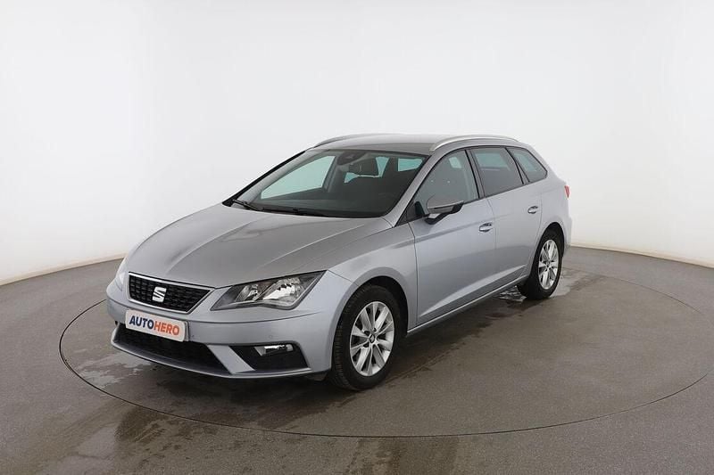 Gris Usado 2019 Seat Leon Style Familiar | 13.799 € (Precio justo) - Imagen 1/3