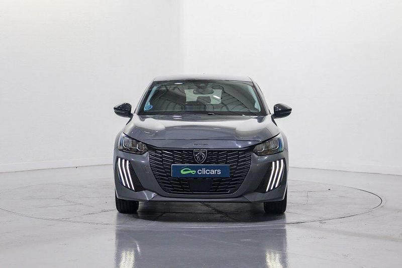 Usado Peugeot 208 Allure 101 CV (74 kW) 2025 Gris / plata Utilitario