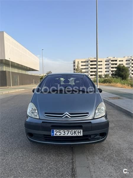 Gris / plata Usado 2009 Citroën Xsara Picasso Exclusive Monovolumen | 3500 € (Precio justo) - Imagen 1/4