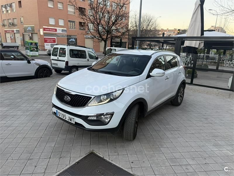 Usado Kia Sportage 115 CV (84 kW) 2016 Blanco SUV